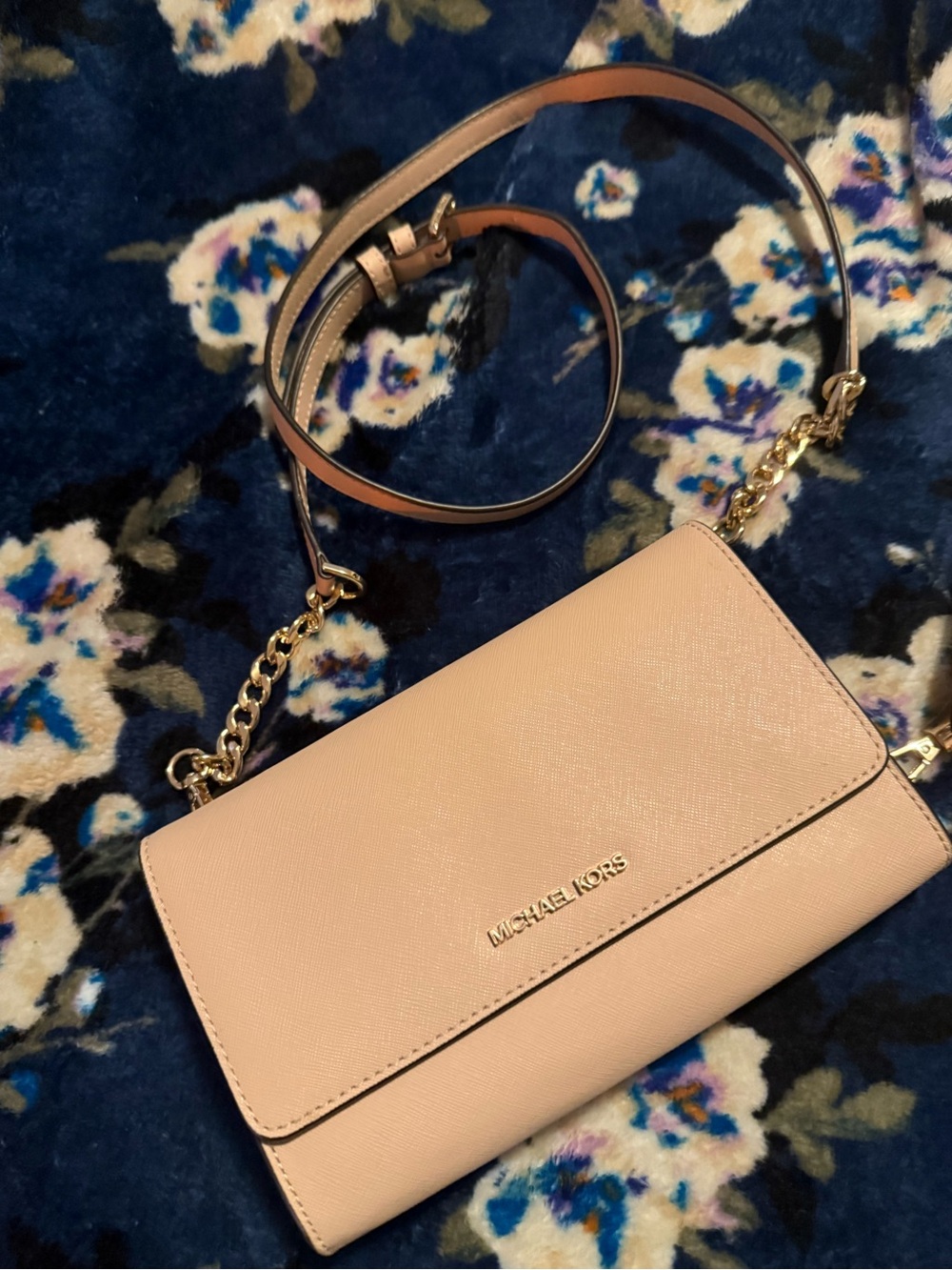 Michael Kors Blush Pink Saffiano Crossbody Wallet with Gold Chain
